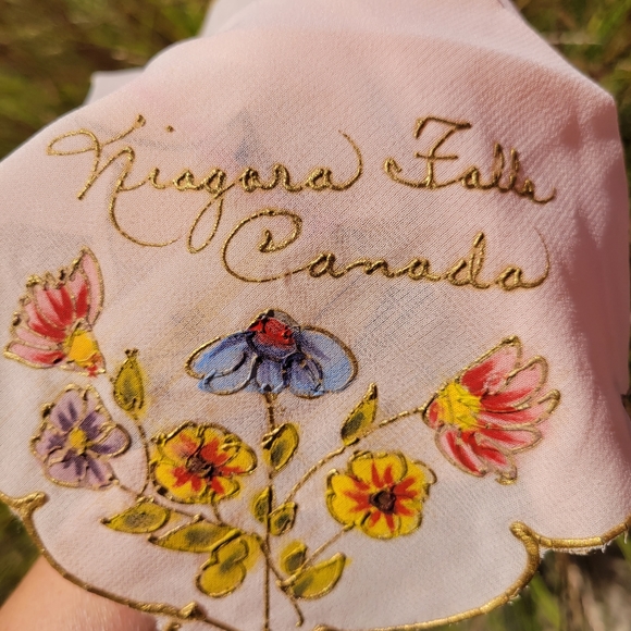 Vintage Hankie Trio ~ Niagara Falls, Canada ~ Flowers & Falls! Pretty Images! - Picture 4 of 16